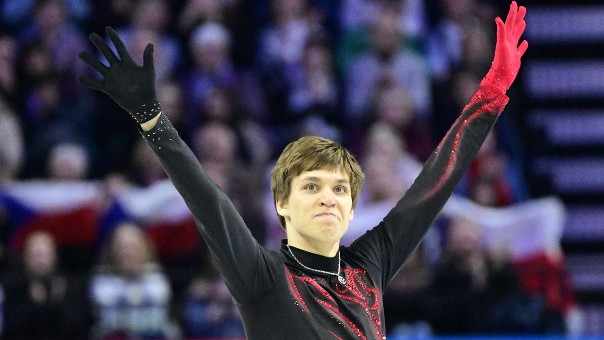 Krasobruslař Reshtenko poprvé postoupil na MS do volných jízd